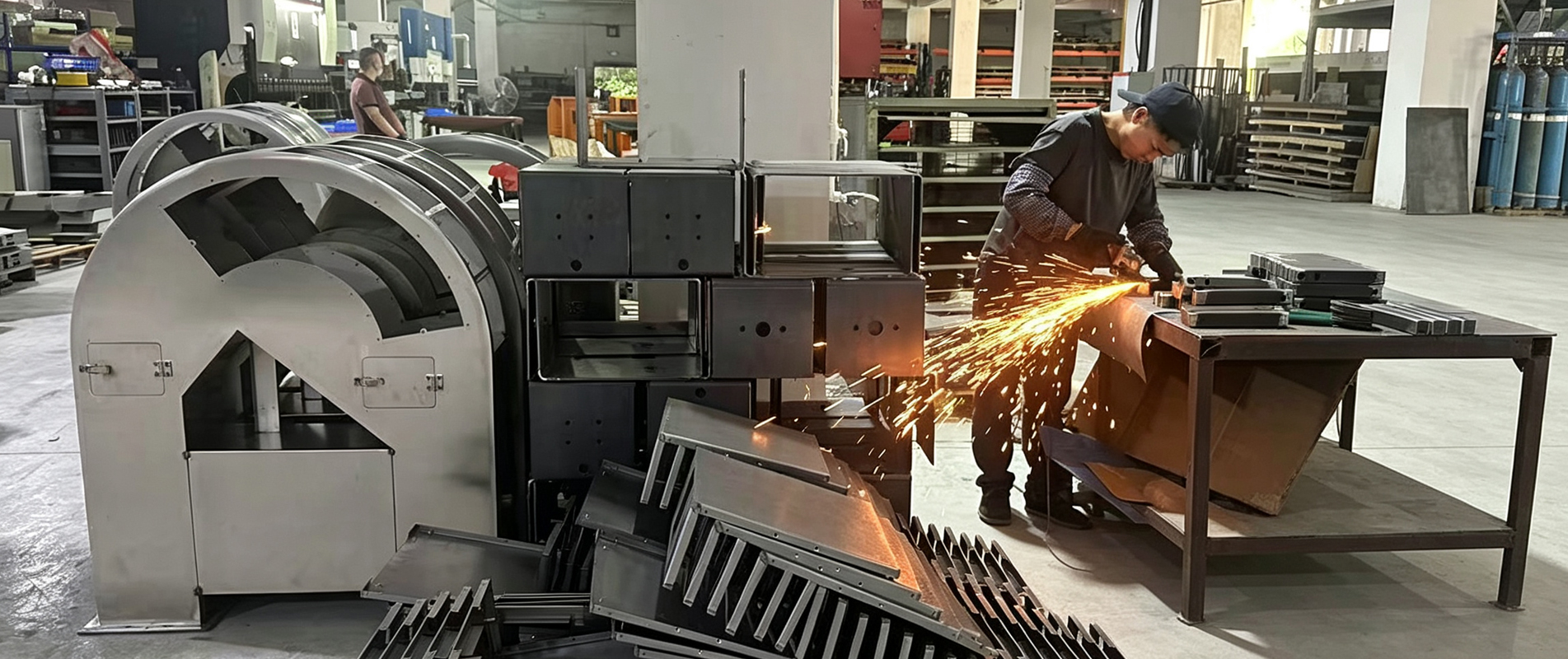 Custom Metal Manufacturing & Assembly for Industrial Equipment